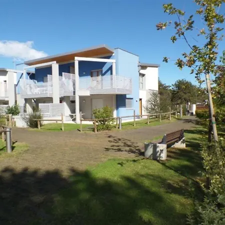 Two-story A Few Steps From The * Bibione